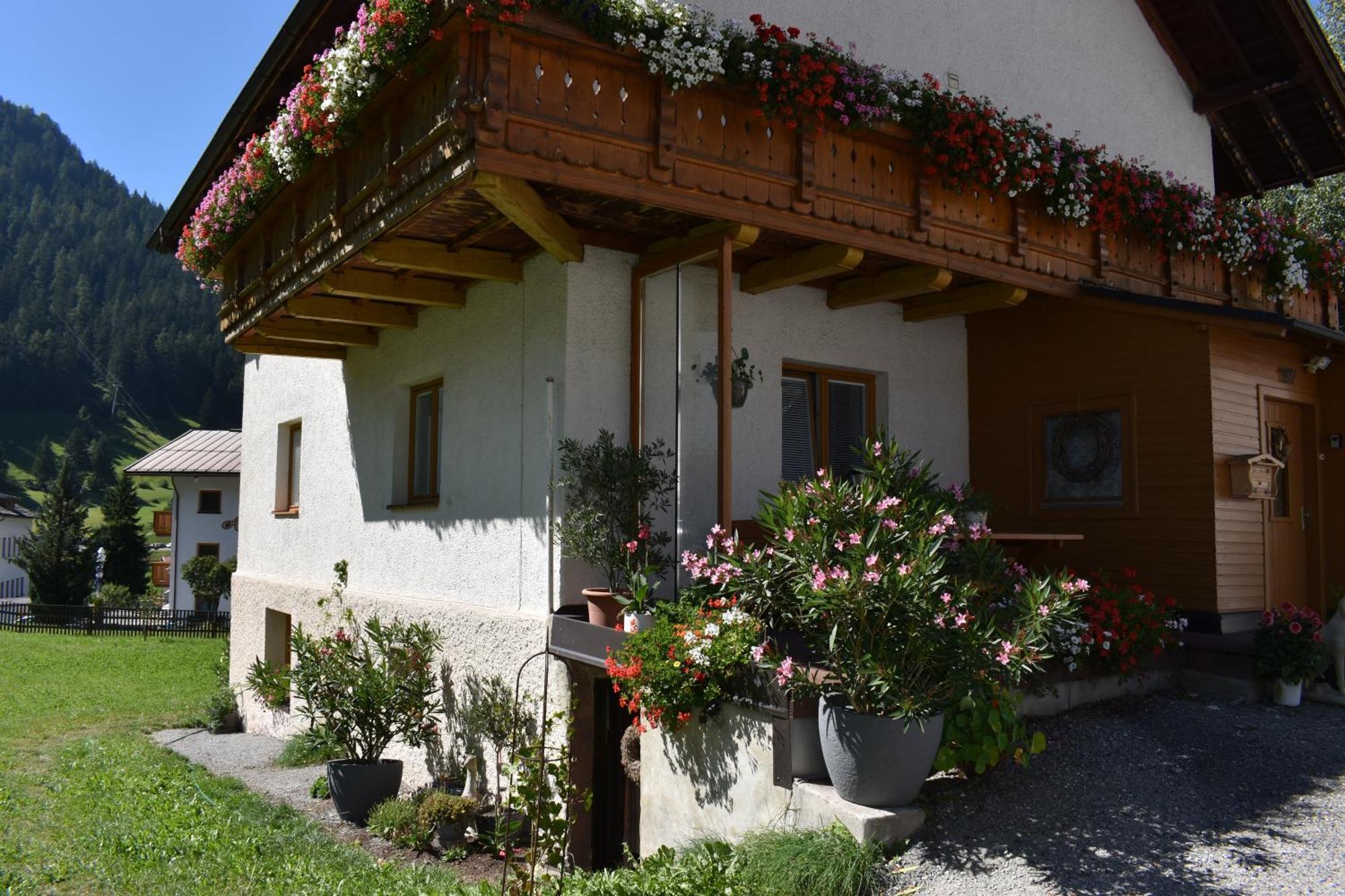 Bed and Breakfast Hirschstube Nauders Exterior foto